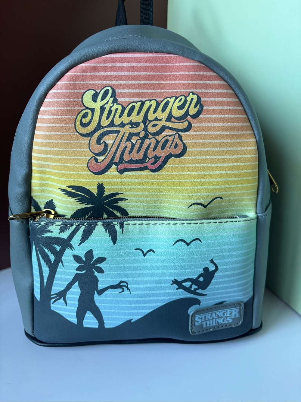 FUNKO STRANGER THINGS Demogorgon Surfer Mini Backpac